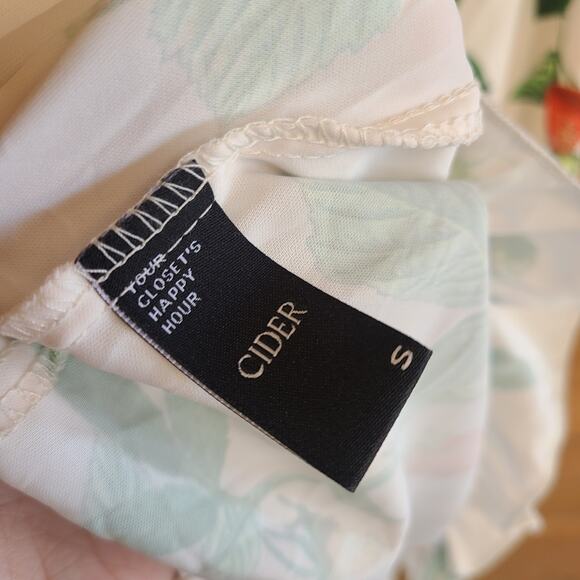 Cider Strawberry Summer Ruffle Tie Shoulder Bow Mini Dress Bustier Small Boho - Picture 5 of 5